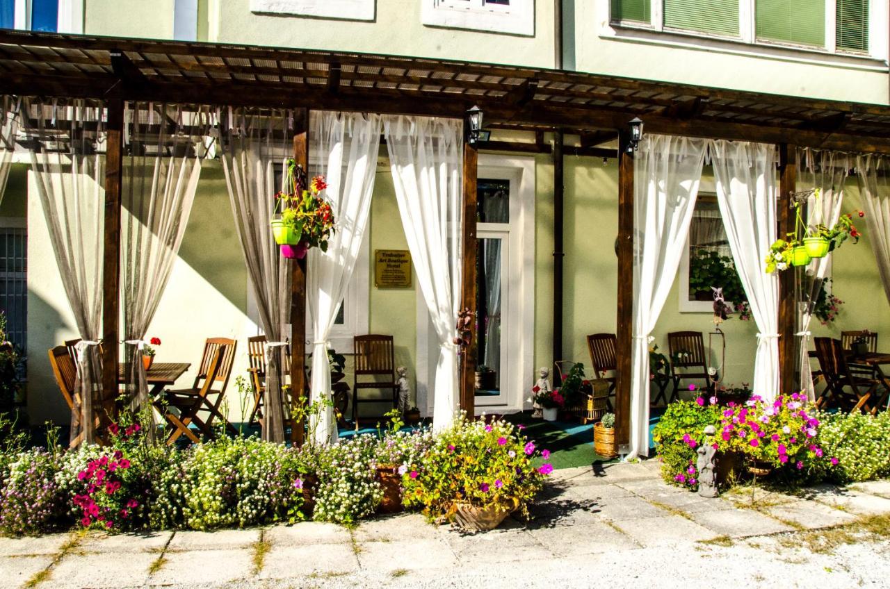 Trubarjev Art Boutique Hotel 라스코 외부 사진